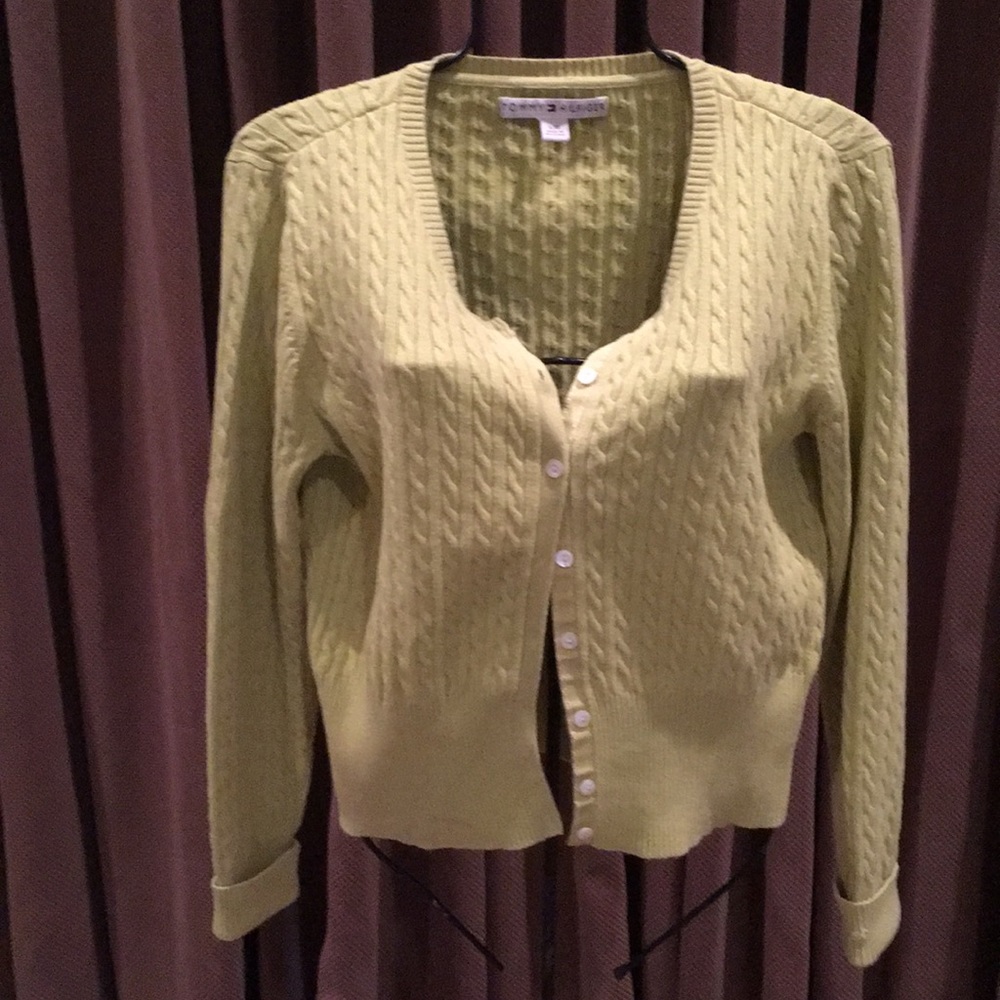 NWOT Tommy Hilfiger cardigan